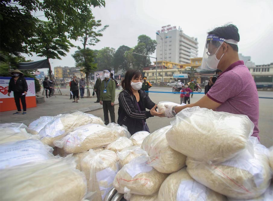 Nguồn gốc của hoạt động mua gạo làm từ thiện